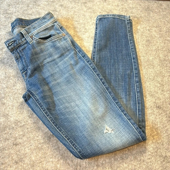 7 For All Mankind Denim - 7 for all Mankind, The Skinny.  Size 27.